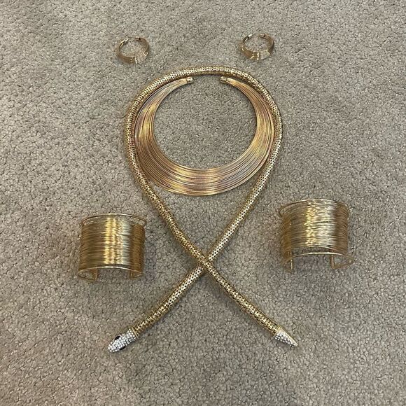Cleopatra Halloween costume accessories - Picture 1 of 1